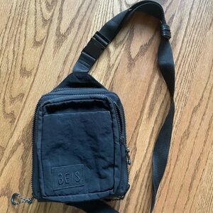 BEIS Black Crossbody Bag with Detachable Strap